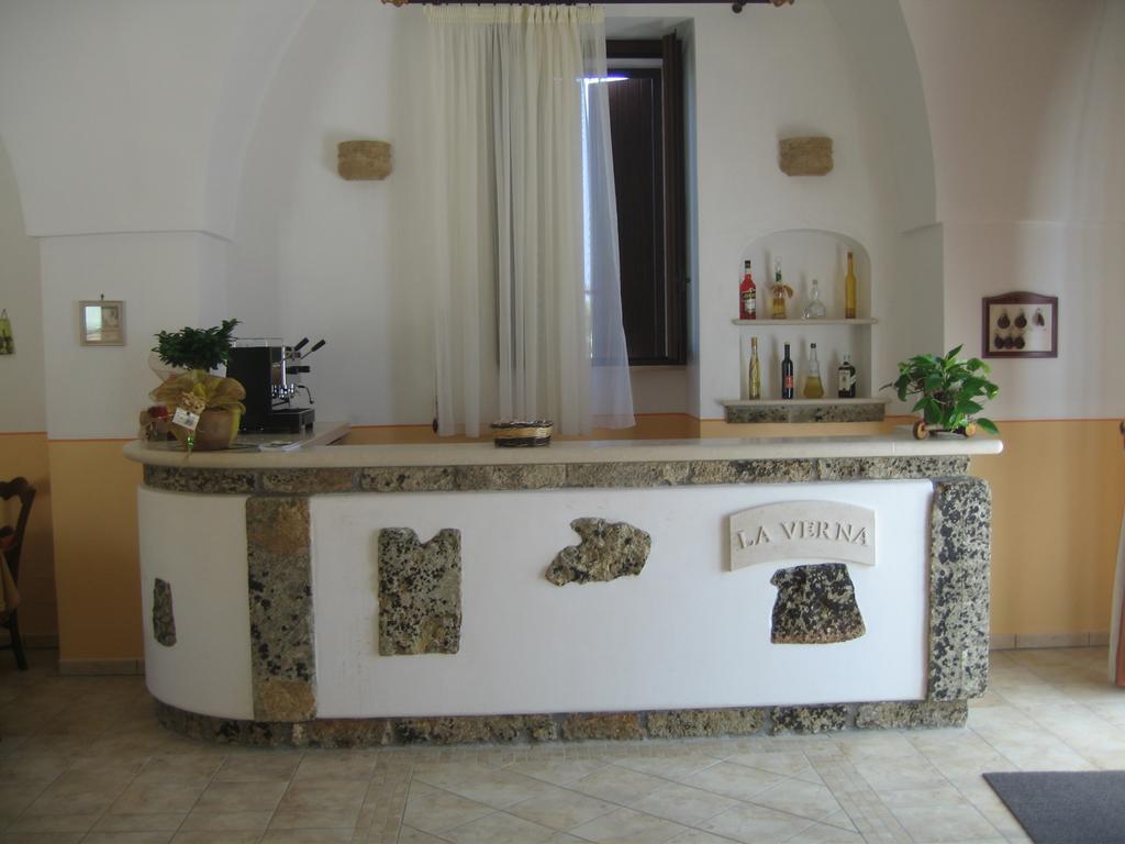Azienda Agrituristica Masseria La Verna Patu Luaran gambar
