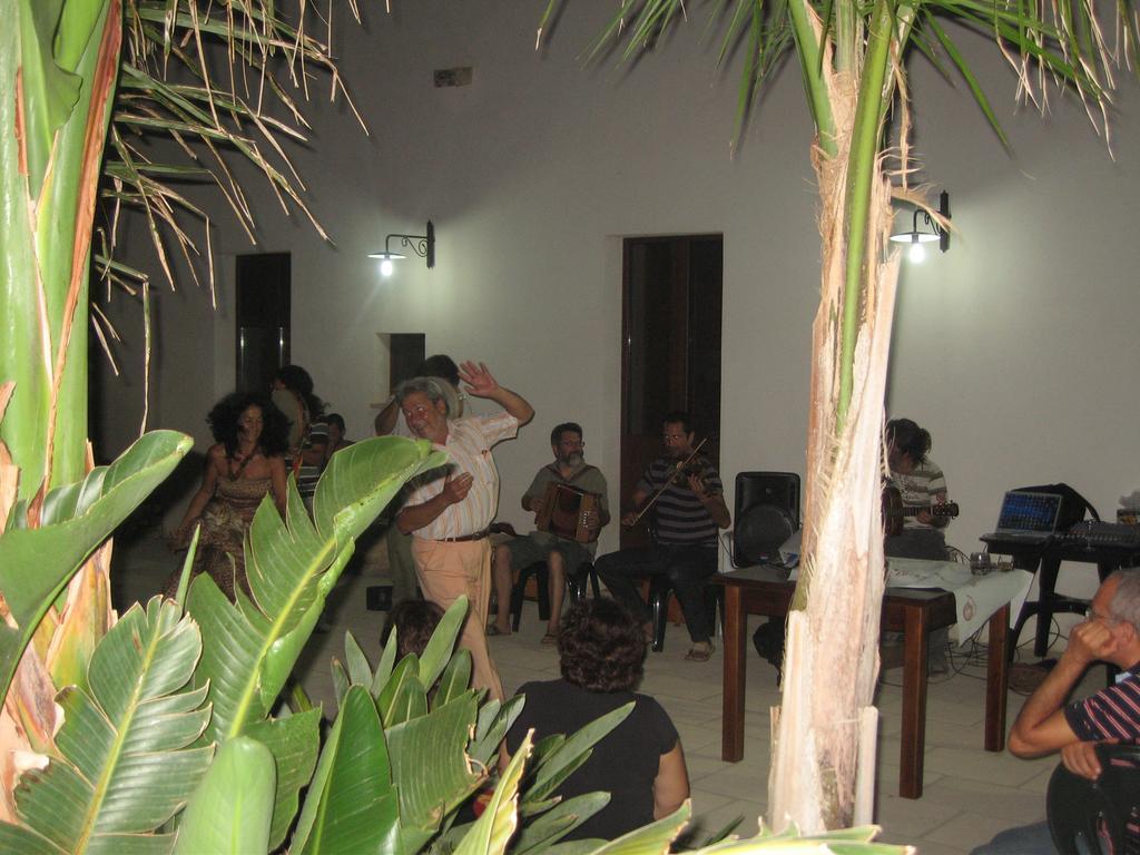 Azienda Agrituristica Masseria La Verna Patu Luaran gambar