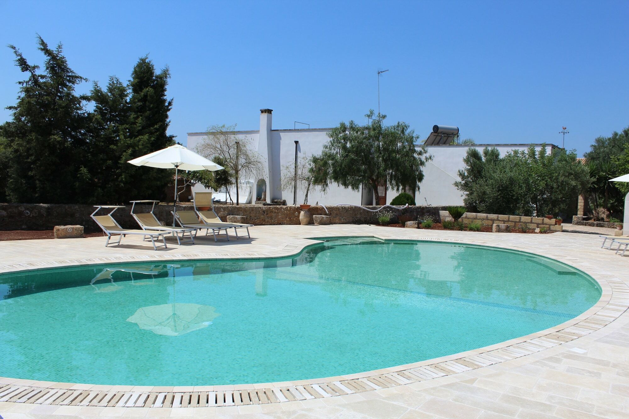 Azienda Agrituristica Masseria La Verna Patu Luaran gambar